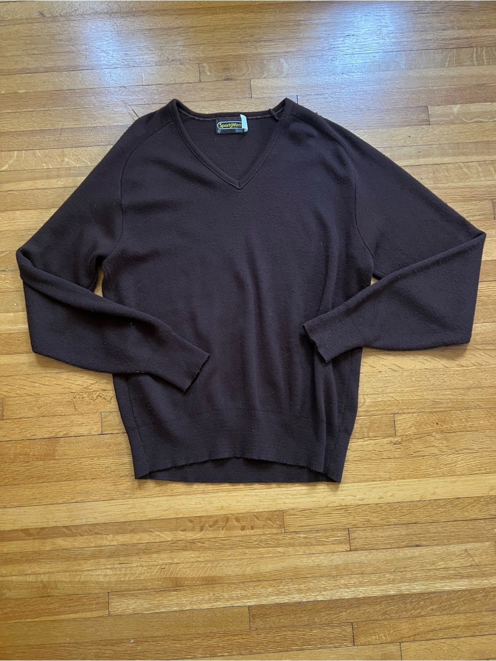 Vintage Men’s Sportswear V-Neck Sweater in Brown - Large Tall